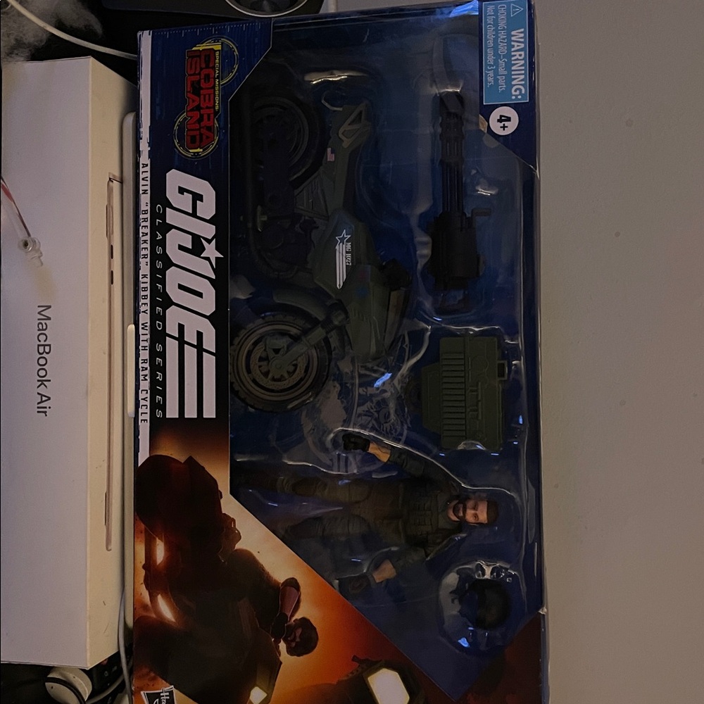 Hasbro G.I. Joe Cobra Island Action Figure Set - Blue and Green